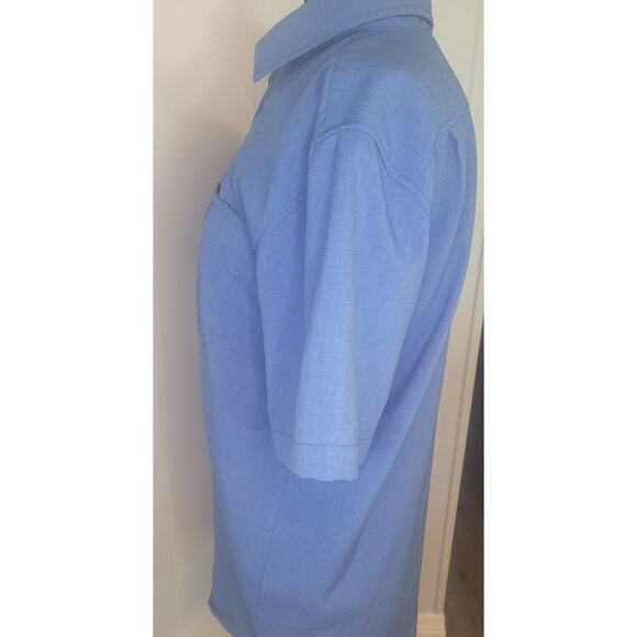 Orvis Tech Chambray Performance Shirt Men’s M Blue Stretch Outdoor Utility EUC - Picture 3 of 9